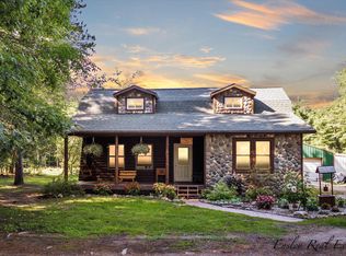 18730 W Almy Rd, Howard City, MI 49329