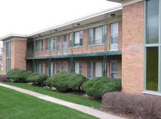 175 S Villa Ave APT 5, Addison, IL 60101