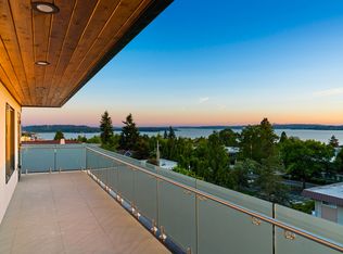 1207 1st St, Kirkland, WA 98033