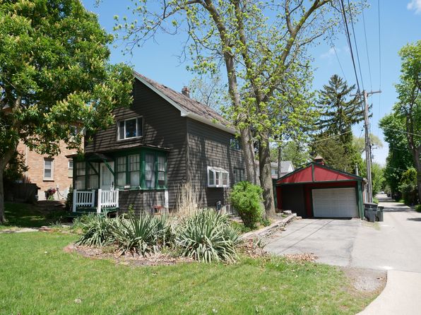 316 1st St