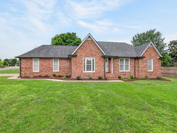 1015 Brinkley Rd, Murfreesboro, TN 37128