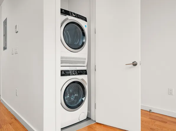 123 Melrose Street image 4 of 21