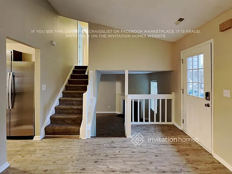 880 Highland Ter NE — Photo 5
