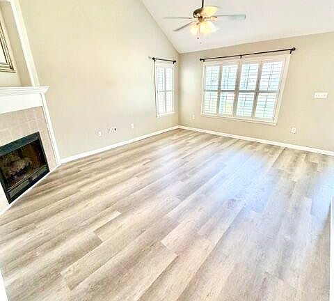 4th image of 1195 Saddle Creek Dr