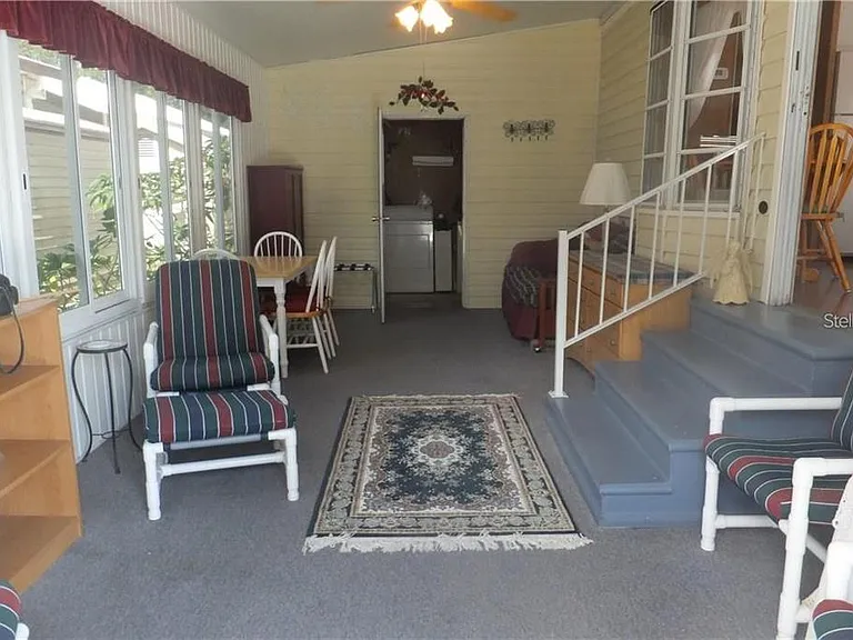 351 Citrus Ridge Dr — Photo 10