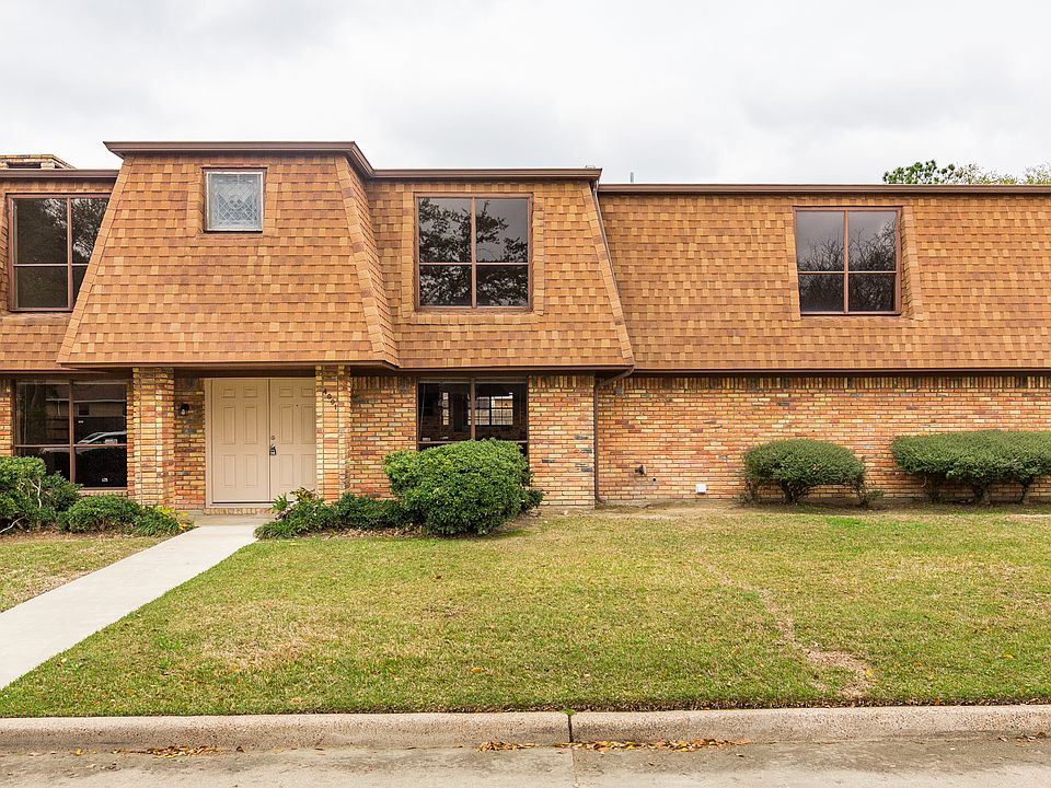 1st image of 4001 Chimney Rock Ln