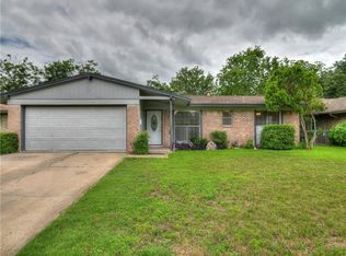 8305 Weyburn Dr, Austin, TX 78757