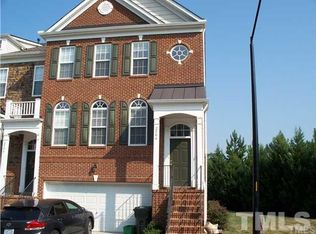 2504 Blooming St, Raleigh, NC 27612