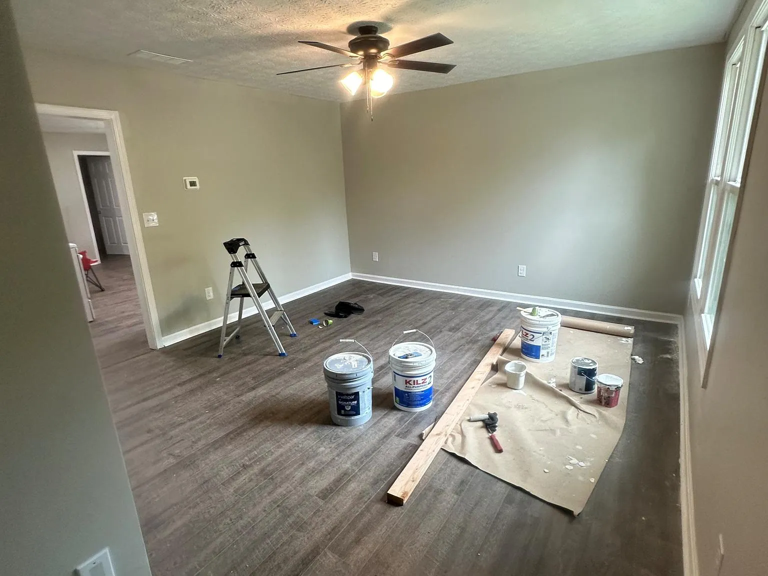 3 bed, 1216 sqft, $1,300 — Photo 2