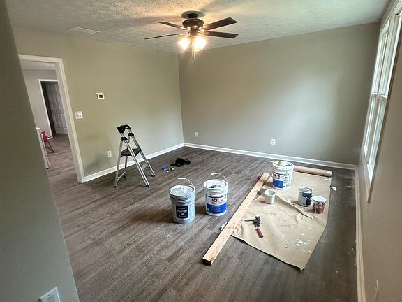 2nd image of 722 Bountiful Way
