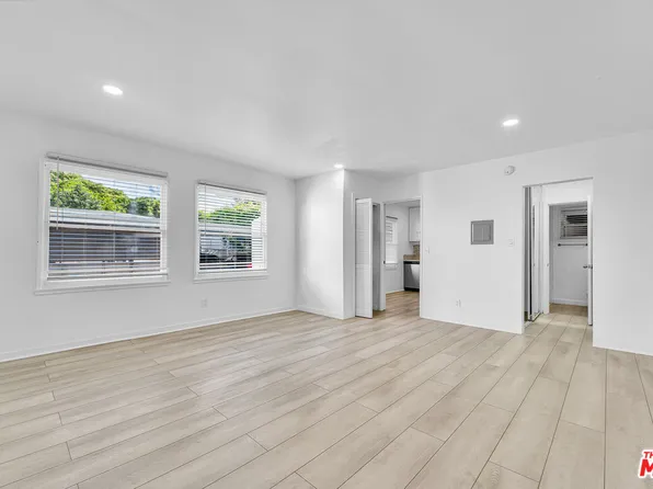 926 N Spaulding Ave APT 4, West Hollywood, CA 90046