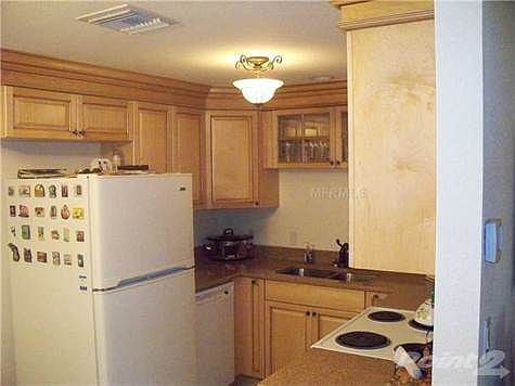4th image of 1241 Wilson Dr