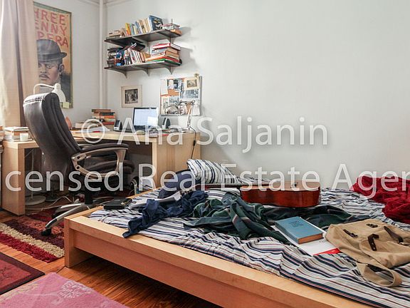 5th image of 3118 34th St #2