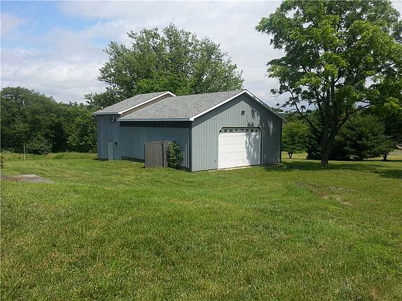 3rd image of 211 Centreville Pike
