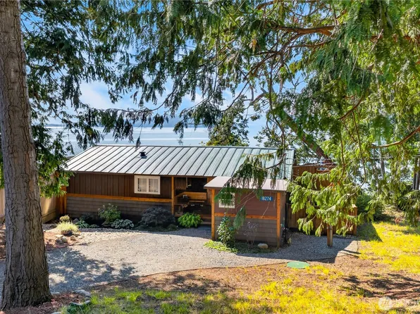 18274 Capet Zalsiluce Road, La Conner, WA 98257
