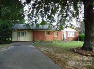 1508 Buffalo Shoals Rd, Claremont, NC 28610