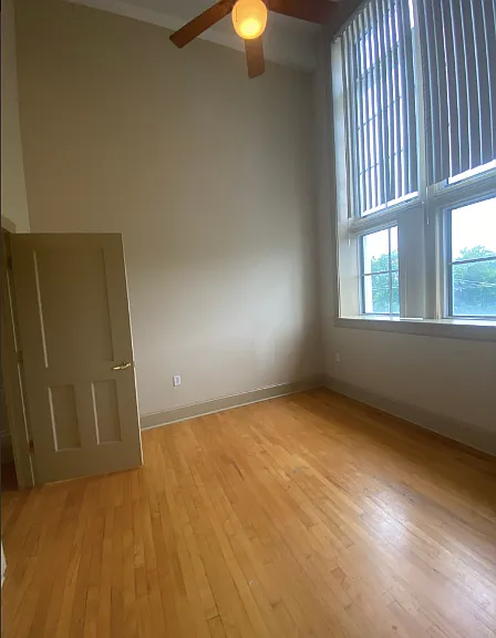 Theresa Park Loft Apartments — Photo 40