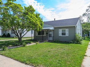 201 W Martin Ln, Milwaukee, WI 53207