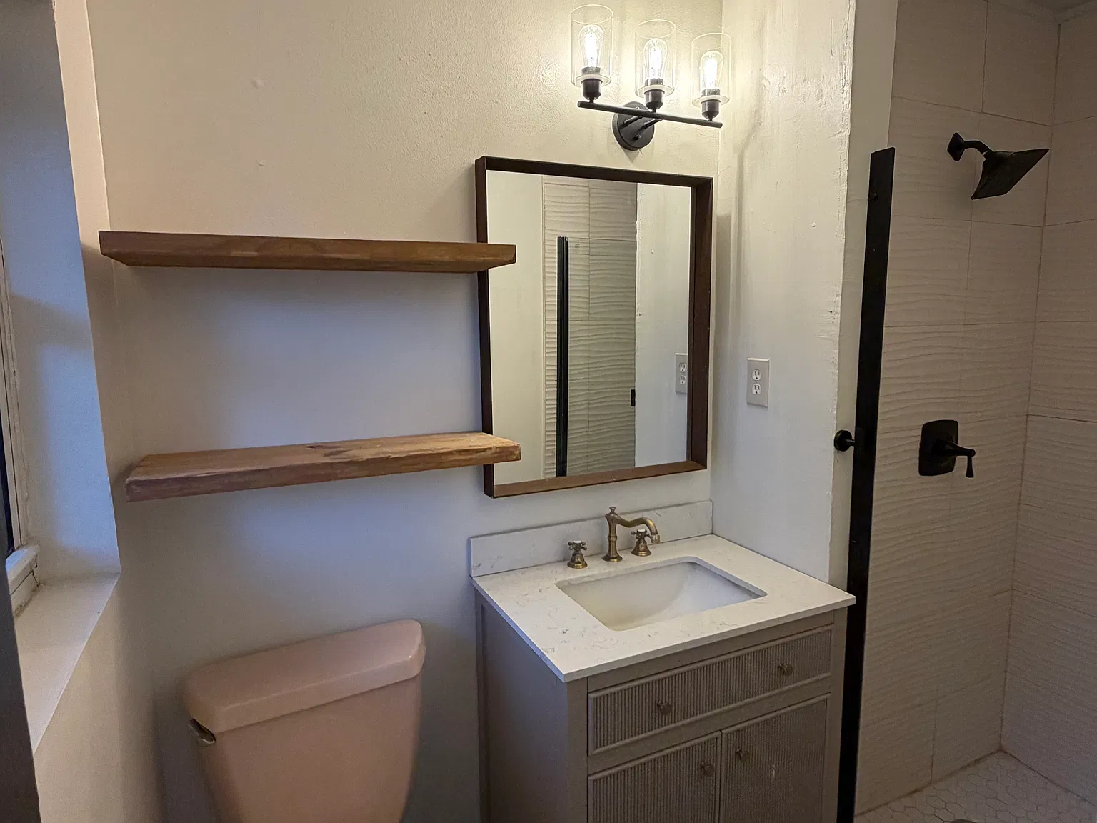 4 bed, 1950 sqft, $2,050 — Photo 4