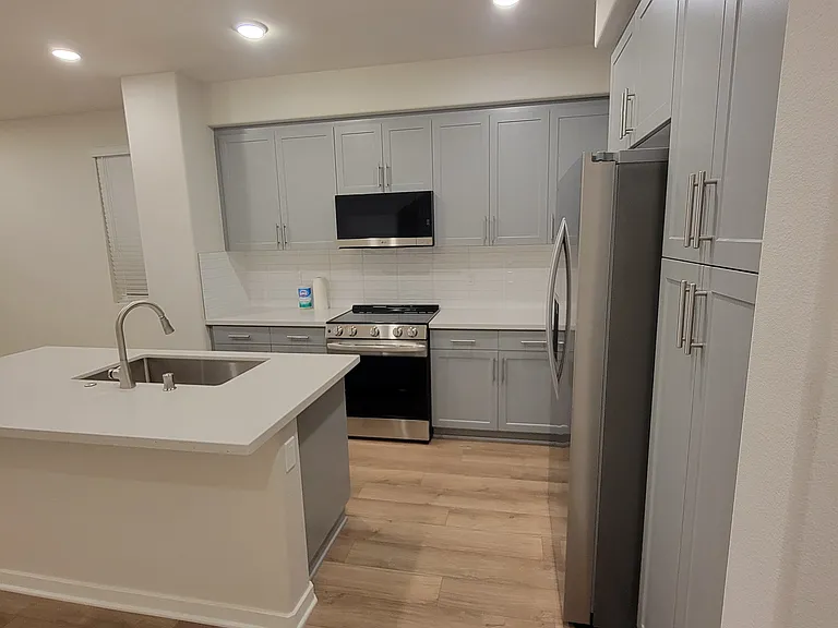 9531 Hannah Way — Photo 10