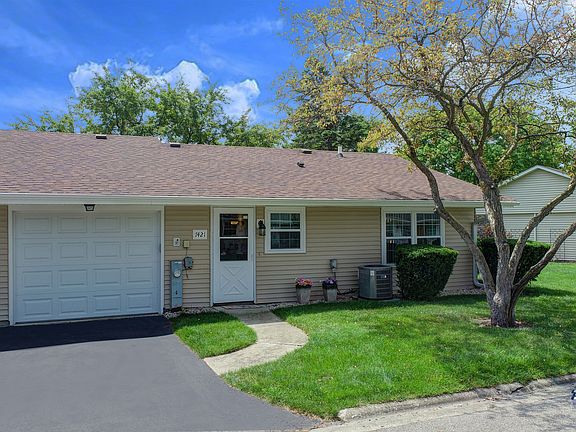 2nd image of 7421 Crest Hill Ct