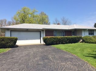 1381 W Maple Rd, New Lenox, IL 60451