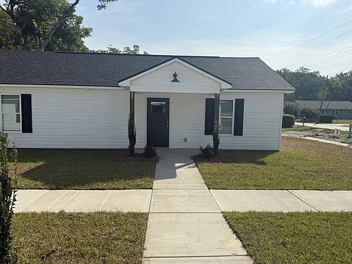 534 Jessamine St #B Photo 1