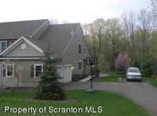 119 Birchwood Ln, Jefferson Twp, PA 18436