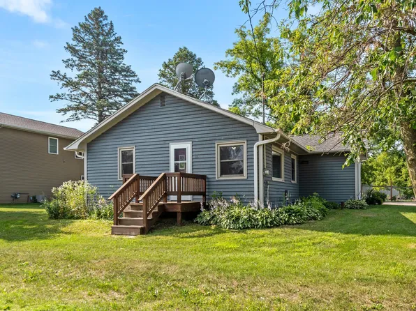 607 Bridge Ave, Star Prairie, WI 54026