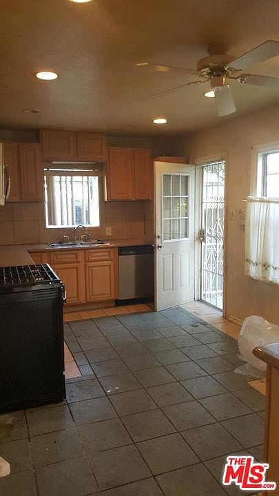 2nd image of 6020 Brayton Ave