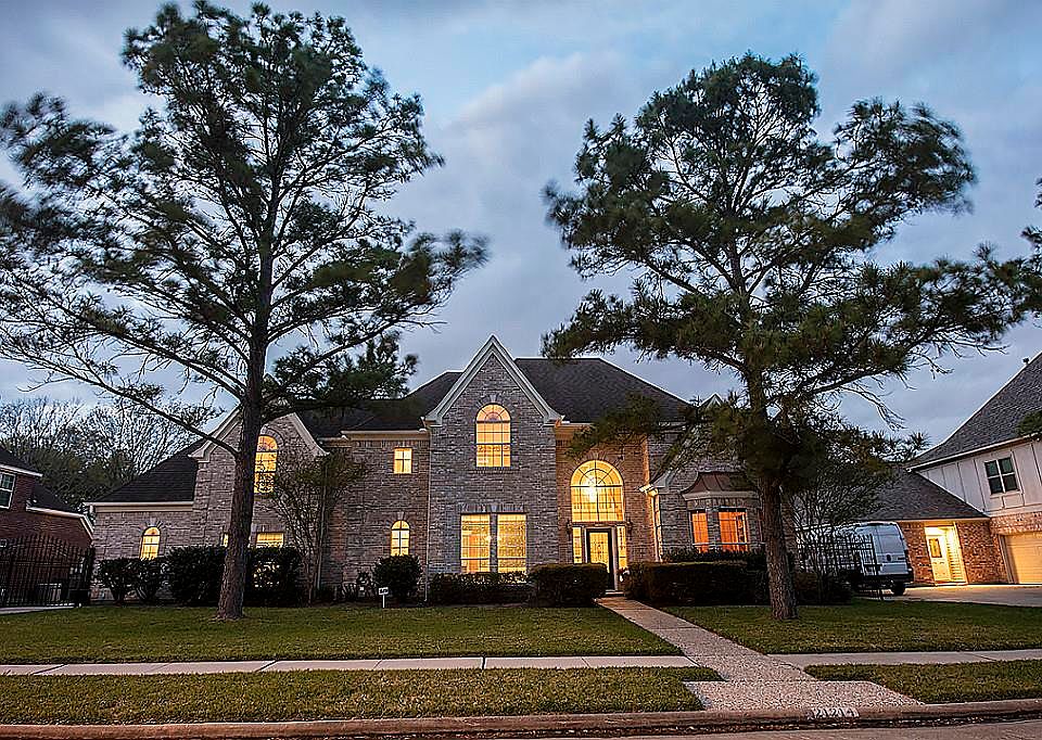 1st image of 21214 Lochmere Ln