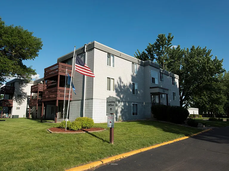 Brentwood Apartments