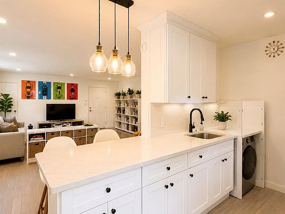 3rd image of 15750 17 Avenue #2