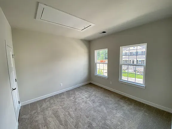 4701 Manor Crossing Pl — Photo 15