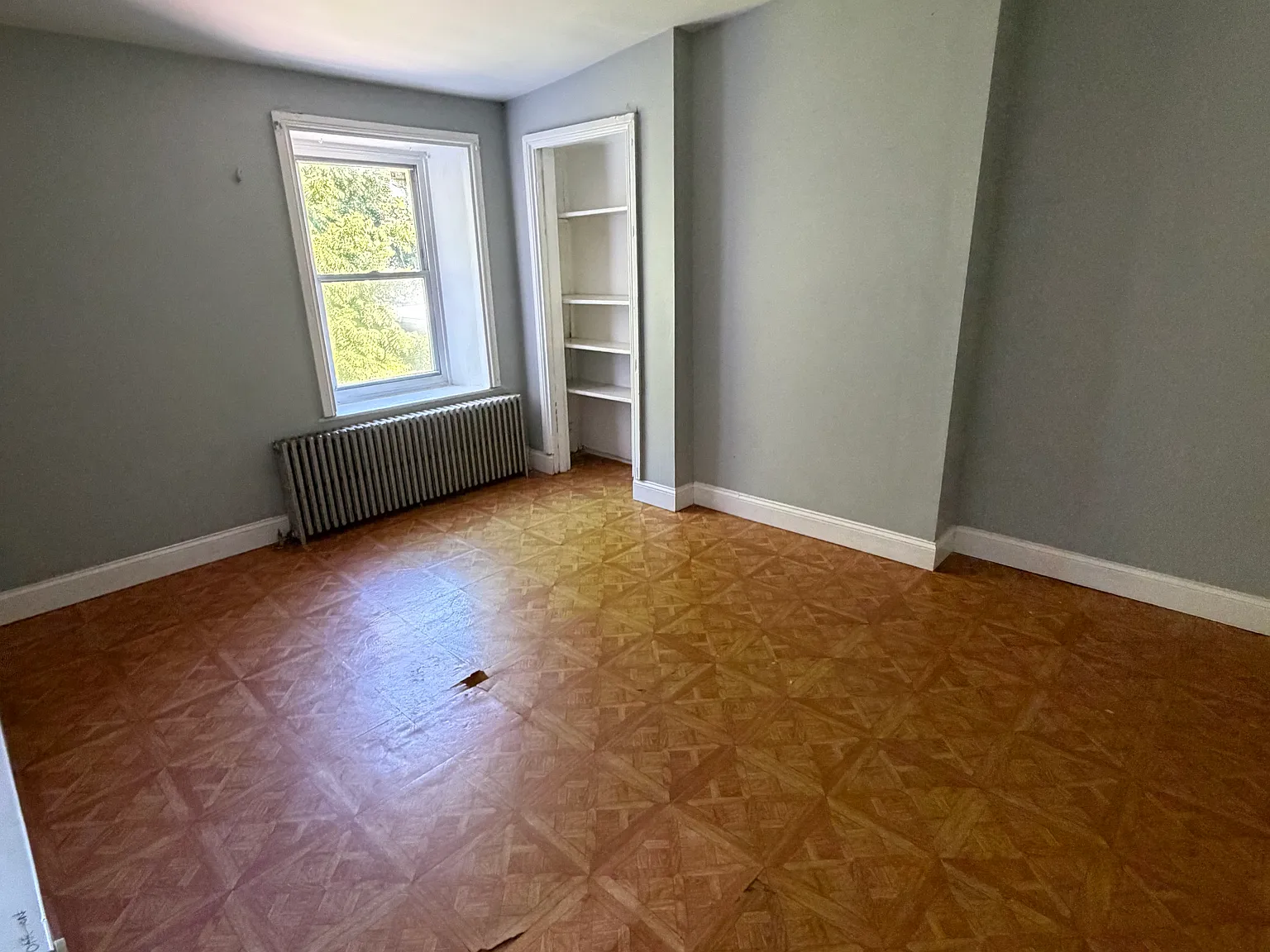 2 bed, 900 sqft, $1,100 — Photo 3