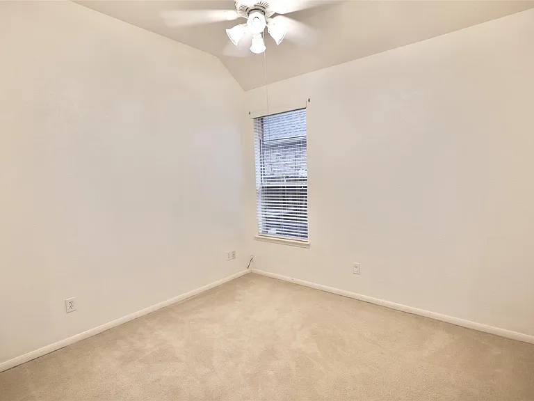 4106 Hidden Fort Ln — Photo 24