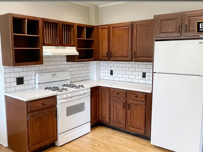 10-12 Otis St — Photo 3