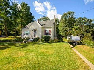 18 Johnson St, North Grosvenordale, CT 06255