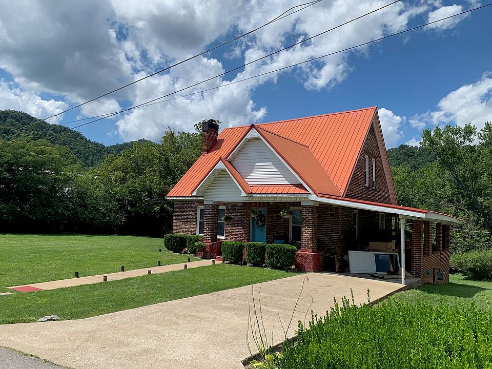 35 Gray St, Allen, KY 41601 Zillow