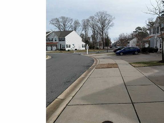 2nd image of 10004 Iron Pointe Dr