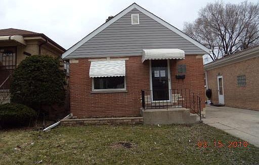 1st image of 4011 N Wesley Ter