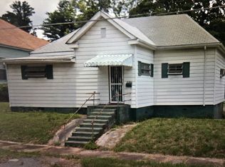 302 4th St, Manchester, GA 31816