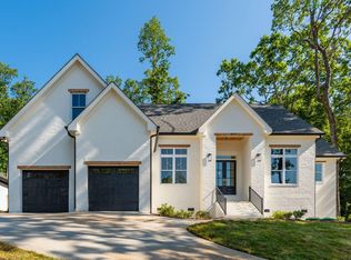 5069 Virginia Pine Rd #90, Signal Mountain, TN 37377