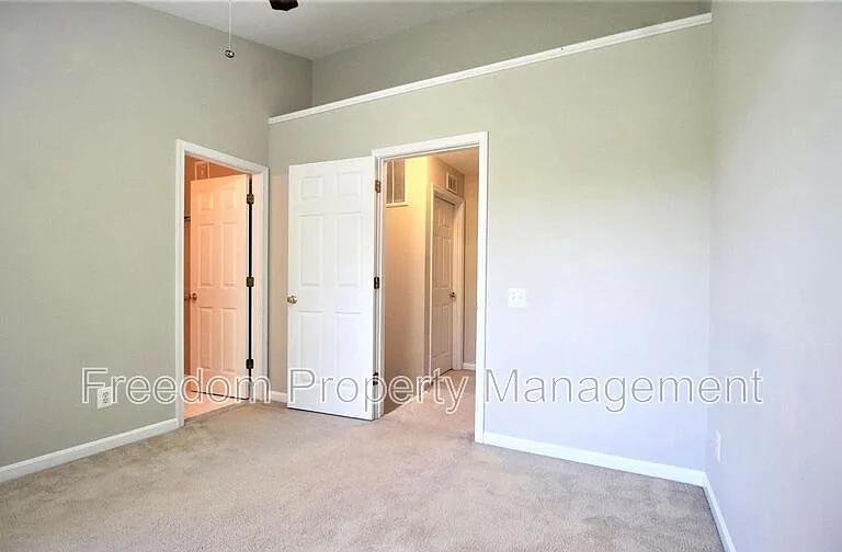 12624 Fair Crest Ct #304 — Photo 25