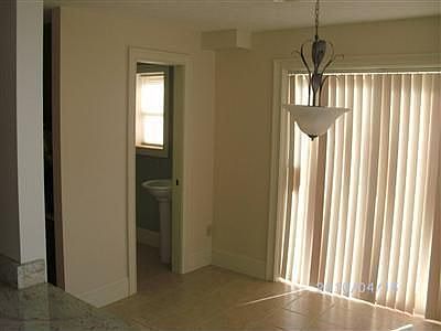4th image of 610 Broadway