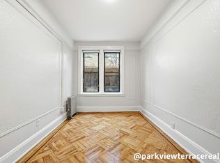 868 40th St #1R, Brooklyn, NY 11232