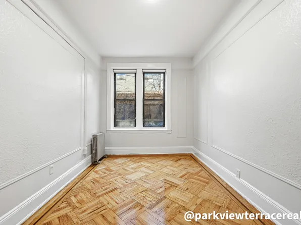 868 40th Street image 1 of 17