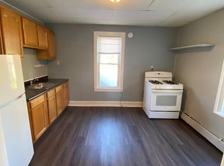 157 W High St APT 5, Womelsdorf, PA