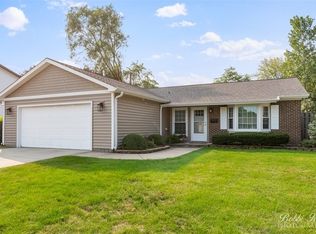 225 E Old Bridge Rd, Palatine, IL 60067