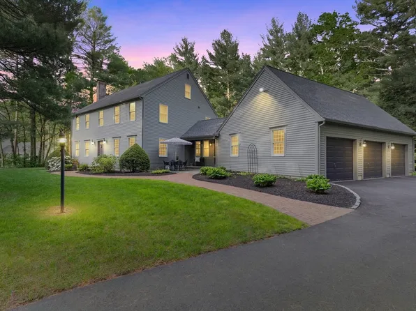 305 Grange Park, Bridgewater, MA 02324